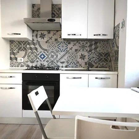 S259 - Sirolo, Nuovo Bilocale Completamente Ristrutturato 아파트 시롤로